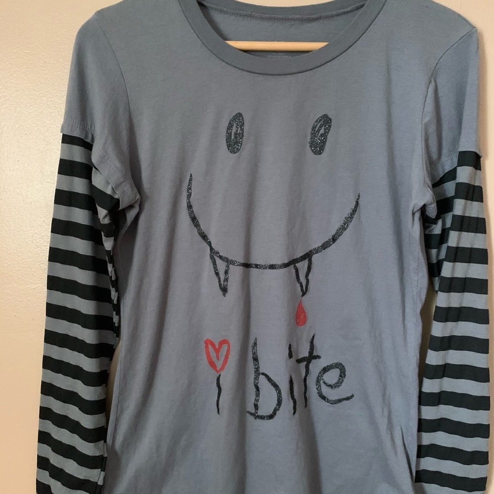 Halloween long sleeve tshirt size XL(15/17)